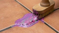 Make Dull Tiles and Grout Shine Again Using Fast Natural Cleaning Methods at Home